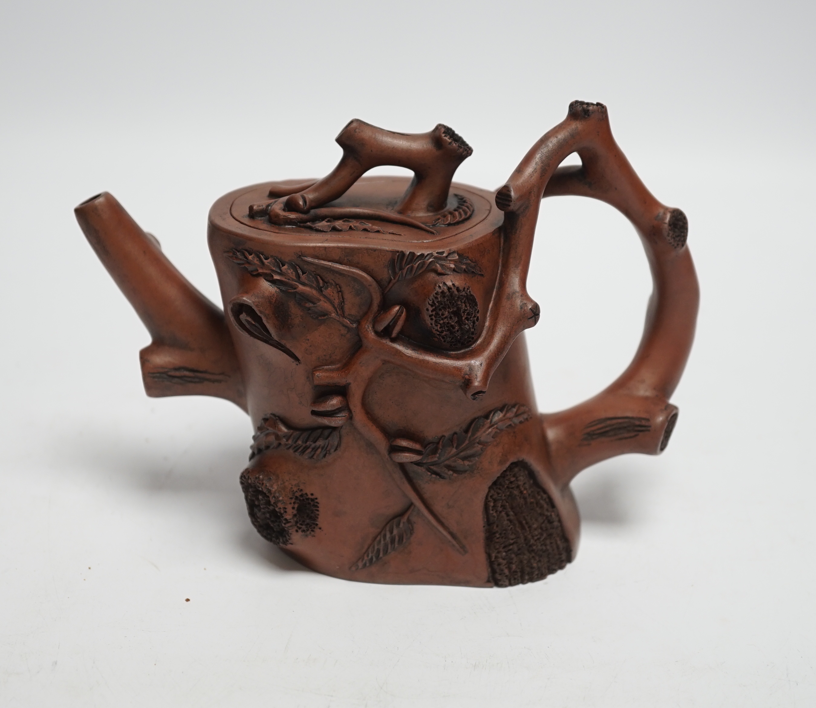 A Chinese Yixing ‘tree branch’ teapot, 13cm